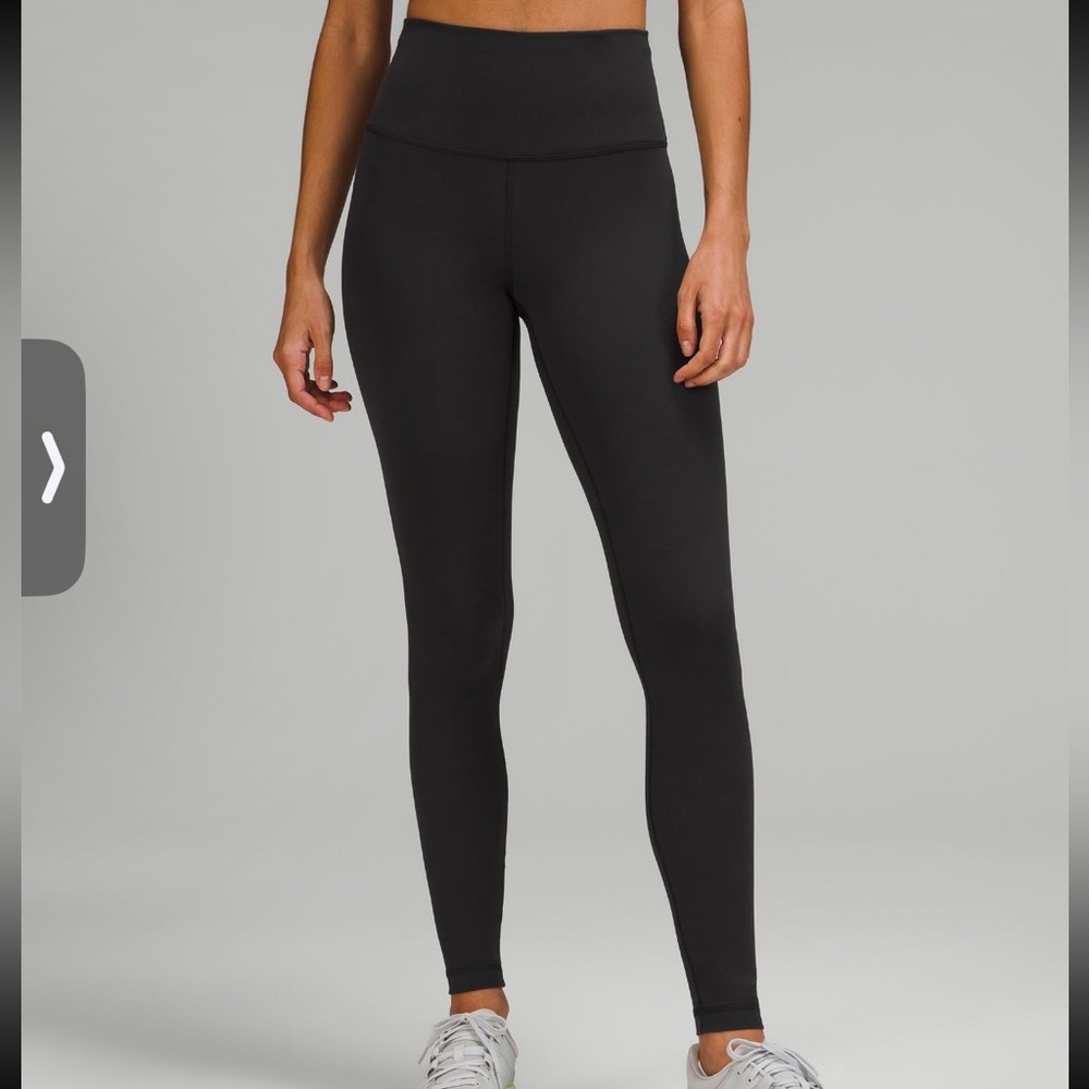 Lululemon Black Wunder Under Leggings 28”